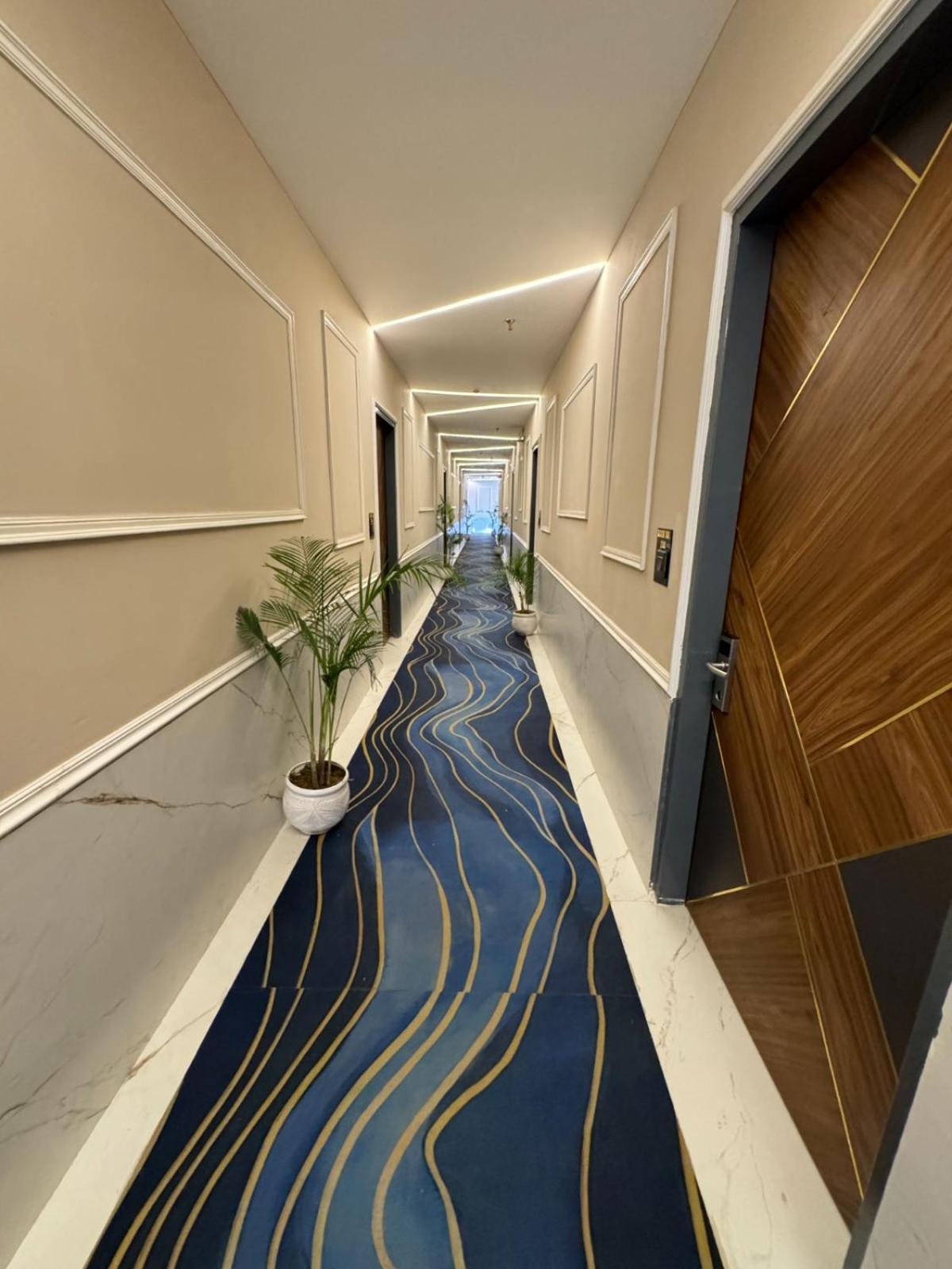 The Pearl Hotel Sirsa Extérieur photo